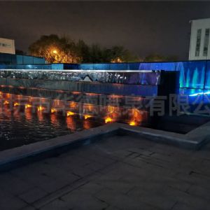 噴泉實(shí)噴 